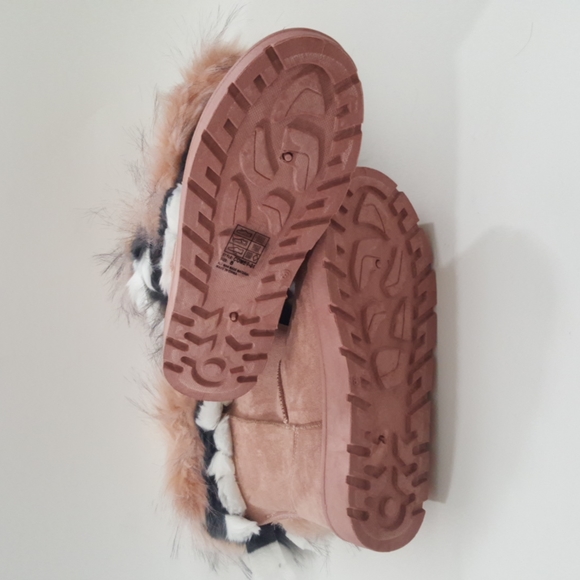 Yoki faux fur Trim blush boots size 8 - Picture 6 of 7